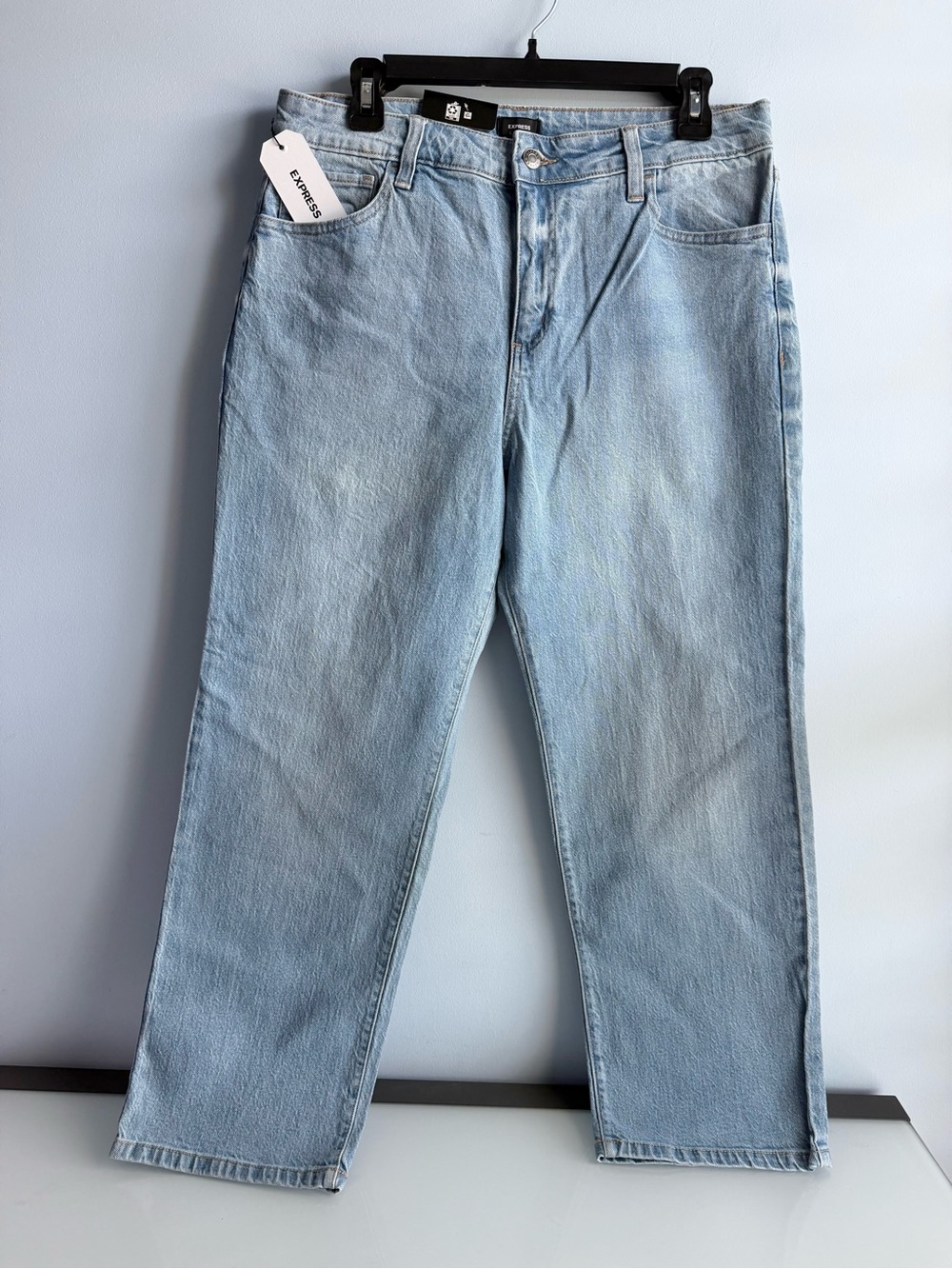 Express Women's Light Wash Blue Straight Leg Ankle Jean Size 10